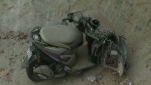 Bengaluru-biker-dies-after-falling-into-a-pit-dug-up-on-road-BWSSB-2