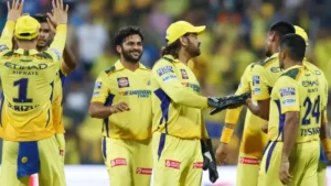 ಕೊನೆಯ ಓವರ್ ನಲ್ಲಿ ಹೆಚ್ಚು ರನ್ ನೀಡಿ ಟೀಕೆಗೆ ಗುರಿಯಾದ ಪಾಂಡ್ಯ! MS-Dhoni-3