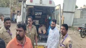 bailhongal-bus-driver-attacked-by-muslim-youths-for-not-stopping-bus