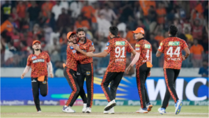 ಹೈದರಾಬಾದ್ ನ್ನು ಪ್ಲೇ ಆಫ್ ಗೆ ಕಳುಹಿಸಿ, ಟೈಟಾನ್ ಮನೆಗೆ ಕಳುಹಿಸಿದ ಮಳೆರಾಯ Bhuvneshwar-Kumar-SRH