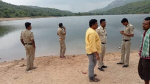 ಜಲಾಶಯ ನೋಡಲು ತೆರಳಿದ್ದ ಇಬ್ಬರು ಬಾಲಕಿಯರು ನೀರು ಪಾಲು! Chikkaballapura-Young-Girls-drowned-in-Water