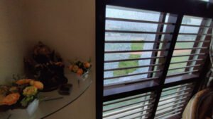 ಶಾಸಕ ಪ್ರದೀಪ್ ಈಶ್ವರ್ ಮನೆಯ ಮೇಲೆ ಕಲ್ಲು ತೂರಾಟ ನಡೆಸಿದ ದುಷ್ಕರ್ಮಿಗಳು Pradeep-Eshwar-Home-