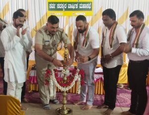 ಬೈಂದೂರು ಅರ್ಬನ್ ಸೌಹಾರ್ದ ಸಹಕಾರಿ ಸಂಘ ಪ್ರಗತಿ ಸಾಧಿಸಿದ ಖುಷಿಯಲ್ಲಿ, ಸದಸ್ಯರಿಗೆ 8% ಡಿವಿಡೆಂಟ್ ನೀಡುವುದಾಗಿ ಘೋಷಸಿದ, ಅಧ್ಯಕ್ಷ ಮಣಿಕಂಠ ಎಸ್ ದೇವಾಡಿಗ.. IMG-20240701-WA0002