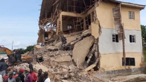 ಶಾಲಾ ಕಟ್ಟಡ ಕುಸಿತ; 22 ವಿದ್ಯಾರ್ಥಿಗಳು ಬಲಿ; ಹಲವರು ಗಂಭೀರ! nigeria_-22-students-killed-as-school-building-collapses