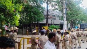 ರಾಮೇಶ್ವರಂ ಕೆಫೆ ಪ್ರಕರಣ; ಎನ್ ಐಎ ಅಧಿಕಾರಿಗಳಿಂದ ಸ್ಥಳ ಮಹಜರು! Rameshwaram-Cafe-Bomb-Blast-Case-two-Accused-taken-for-Spot-Inspection-NIA-Bengaluru