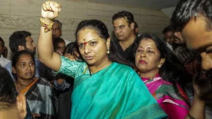 ದೆಹಲಿ ಮದ್ಯ ನೀತಿ ಹಗರಣ; ಜೈಲಿನಿಂದ ಬಿಡುಗಡೆಯಾದ ಕವಿತಾ kavitha-6