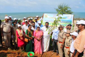 ವಿಶ್ವ ಪ್ರಸಿದ್ಧ ತ್ರಾಸಿ-ಮರವಂತೆ ಕಡಲ ತೀರದಲ್ಲಿ ಬೃಹತ್ ಮಾನವ ಸರಪಳಿ! WhatsApp Image 2024-09-16 at 7.59.37 PM (1)