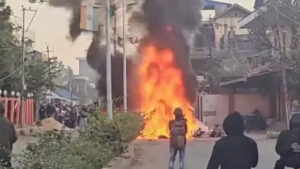 Protesters-Attack-Houses-Of-2-Manipur-Ministers-3-MLAs-Over-Hostage-Deaths