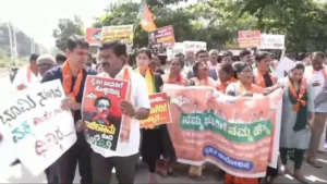 ನಮ್ಮ ಭೂಮಿ ನಮ್ಮ ಹಕ್ಕು ಘೋಷಣೆಯಡಿ ಬಿಜೆಪಿಯಿಂದ ಪ್ರತಿಭಟನೆ bjp-protest-2