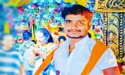 ಪ್ರೀತಿಸುತ್ತಿದ್ದ ಅಪ್ರಾಪ್ತೆ ಮನೆ ಮುಂದೆಯೇ ಸ್ಫೋಟಿಸಿಕೊಂಡು ಯುವಕ ಆತ್ಮಹತ್ಯೆ!