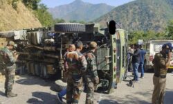 ಕಣಿವೆಗೆ ಬಿದ್ದ ಸೇನೆಯ ಮತ್ತೊಂದು ವಾಹನ: ಇಬ್ಬರು ಹುತಾತ್ಮ