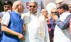 ಮನೆಗೊಂದು ಕಲಾಕೃತಿ ಇರಬೇಕು: ಸಿಎಂ ಸಿದ್ದರಾಮಯ್ಯ